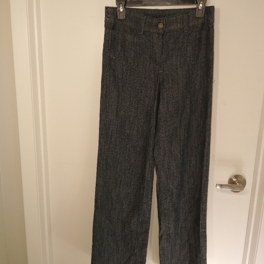 The Wide Leg women's Jeans Size 8, 98% Cotton.